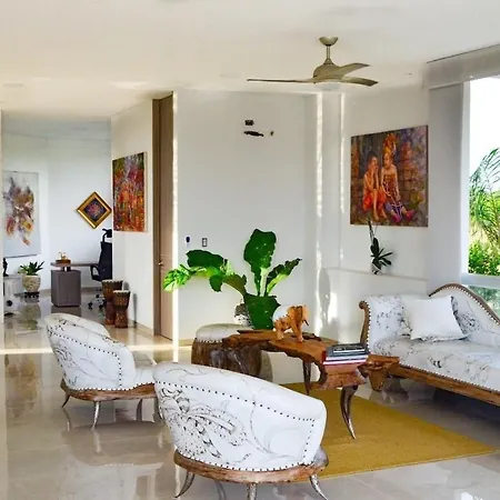 Сasa de vacaciones Exclusiva De 5 Habitaciones, Con Piscina Y Playa Privada Cartagena