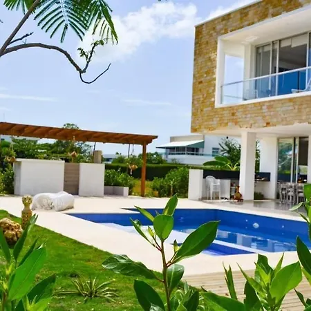 Exclusiva De 5 Habitaciones, Con Piscina Y Playa Privada Cartagena